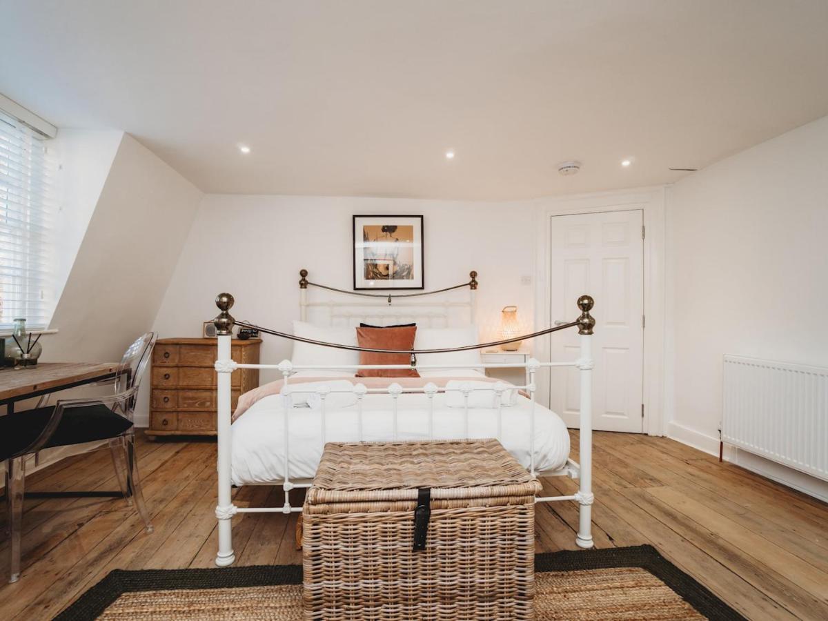 Pass The Keys Stylish 2 Bed Eco Flat In The Heart Of Bath Apartment ภายนอก รูปภาพ
