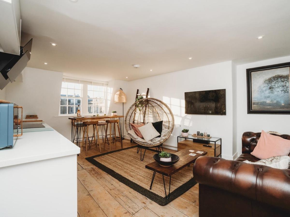Pass The Keys Stylish 2 Bed Eco Flat In The Heart Of Bath Apartment ภายนอก รูปภาพ