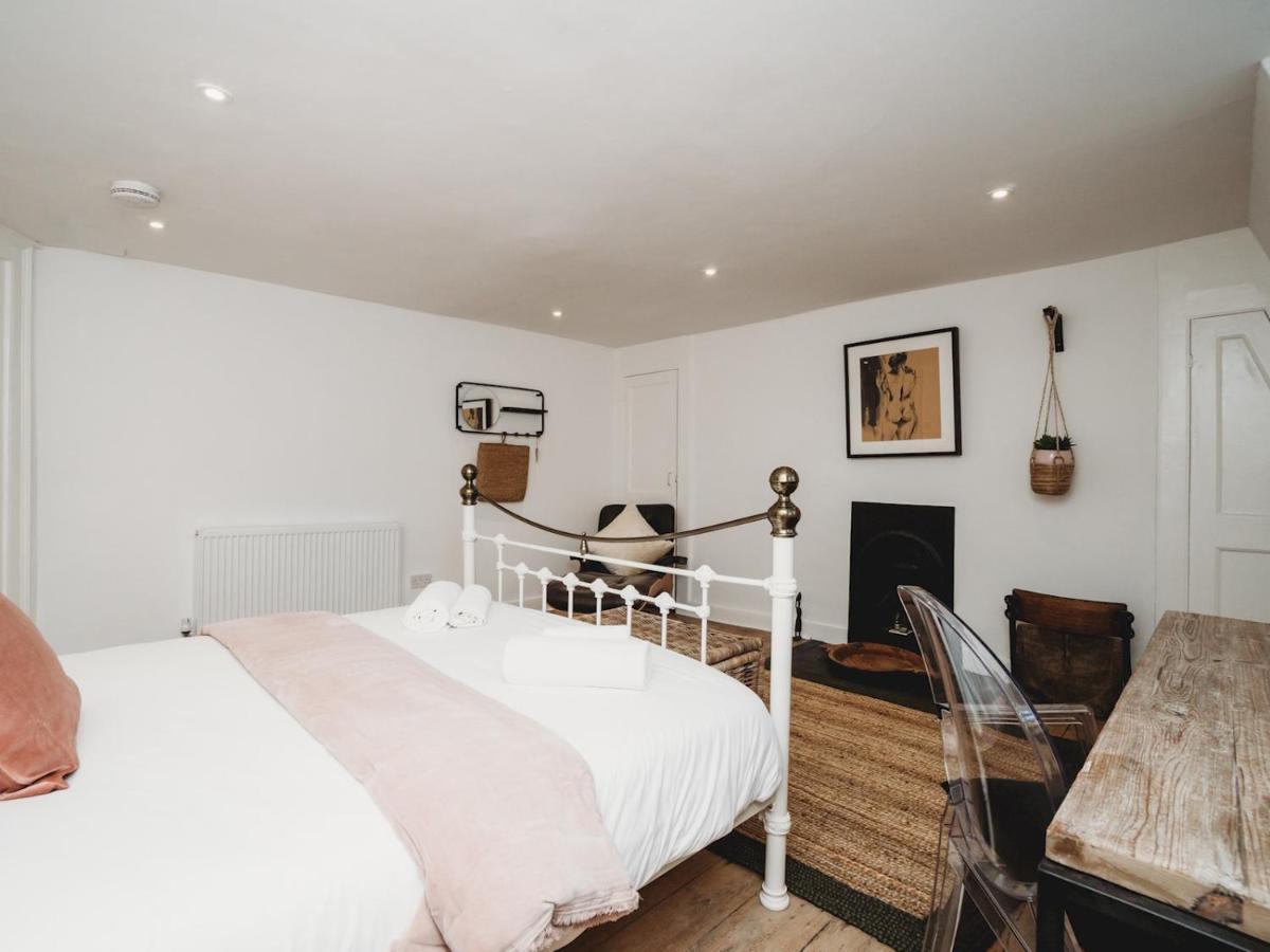 Pass The Keys Stylish 2 Bed Eco Flat In The Heart Of Bath Apartment ภายนอก รูปภาพ