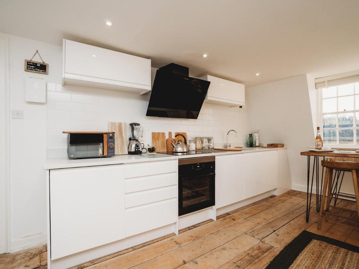 Pass The Keys Stylish 2 Bed Eco Flat In The Heart Of Bath Apartment ภายนอก รูปภาพ